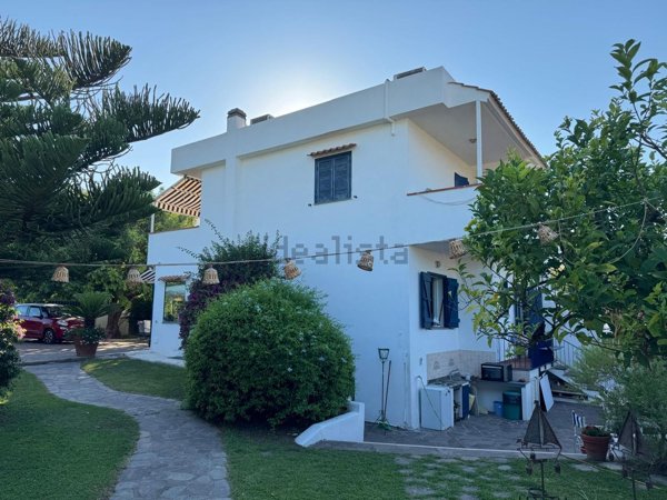 casa indipendente in vendita a San Felice Circeo