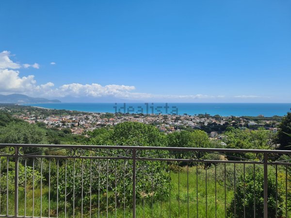 casa indipendente in vendita a San Felice Circeo