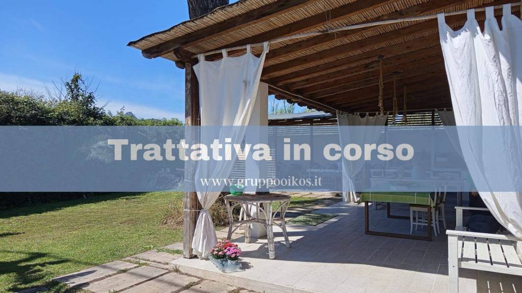 casa indipendente in vendita a San Felice Circeo in zona Torre Olevola