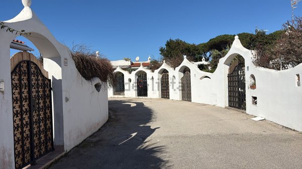 casa indipendente in vendita a San Felice Circeo
