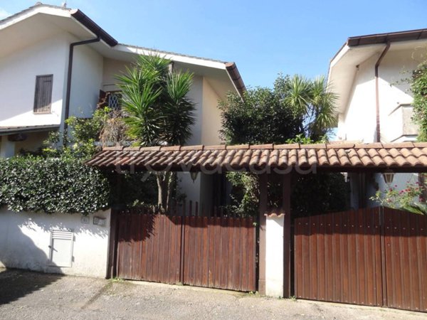 casa indipendente in vendita a San Felice Circeo in zona Mezzomonte