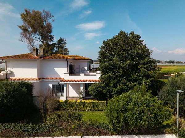 casa indipendente in vendita a San Felice Circeo