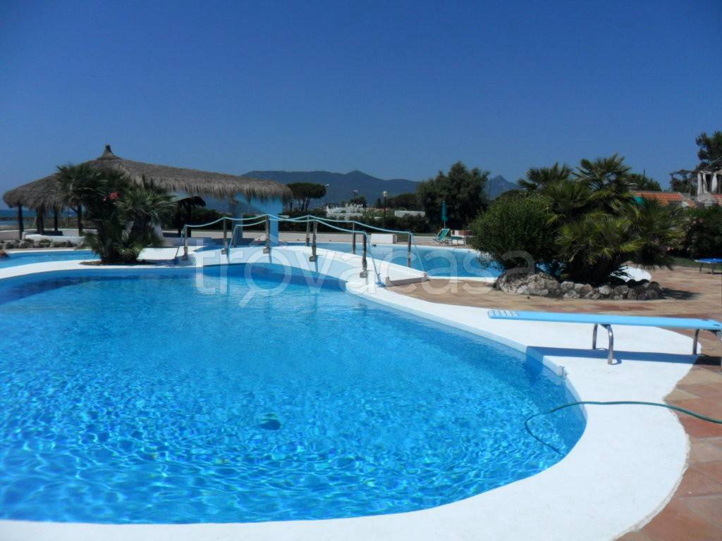 casa indipendente in vendita a San Felice Circeo