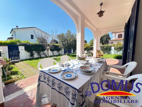 casa indipendente in vendita a San Felice Circeo