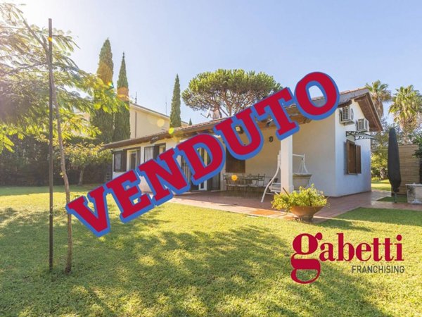 casa indipendente in vendita a San Felice Circeo in zona Torre Olevola
