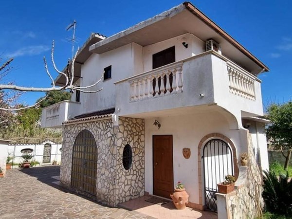 casa indipendente in vendita a San Felice Circeo