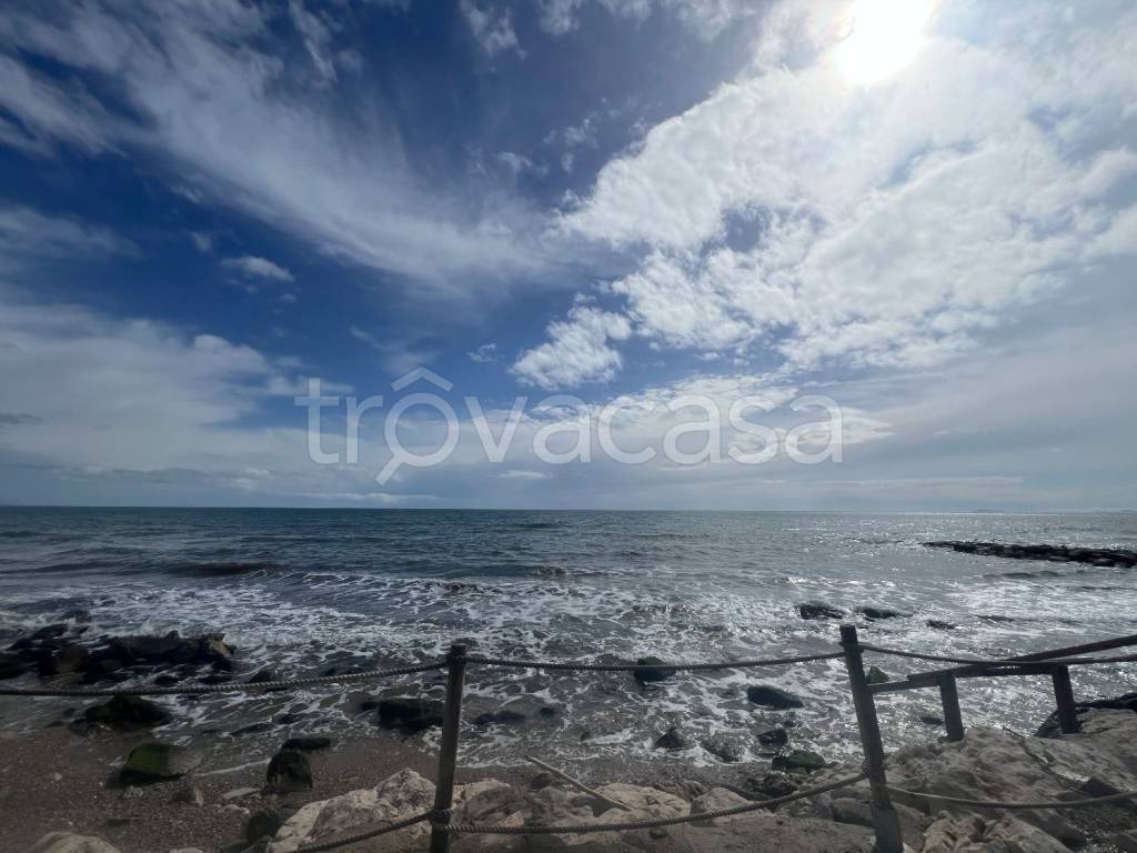 casa indipendente in vendita a San Felice Circeo in zona Torre Olevola