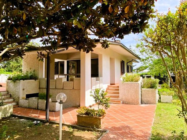 casa indipendente in vendita a San Felice Circeo