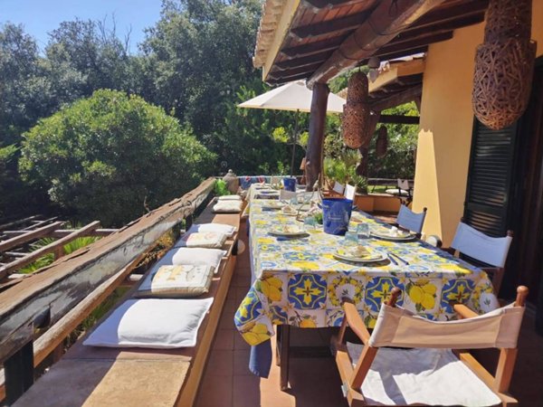 casa indipendente in vendita a San Felice Circeo in zona Punta Rossa