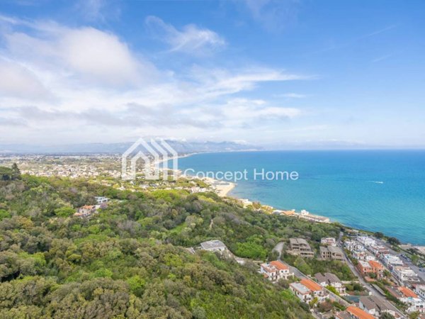 negozio in vendita a San Felice Circeo