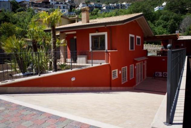 casa indipendente in vendita a San Felice Circeo