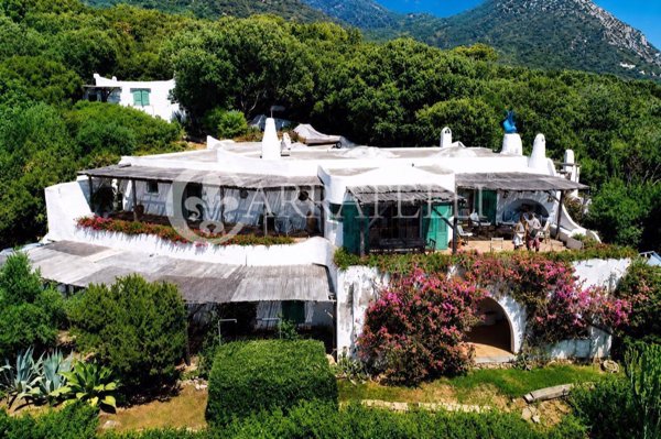 casa indipendente in vendita a San Felice Circeo in zona Punta Rossa