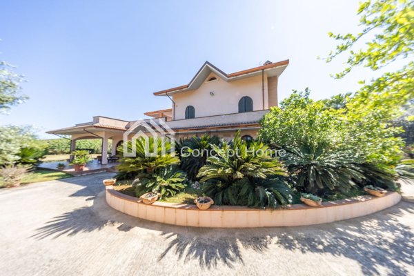 casa indipendente in vendita a San Felice Circeo