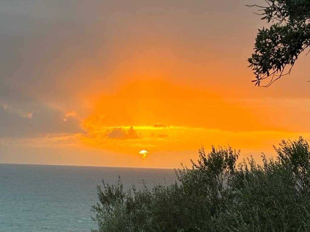 casa indipendente in vendita a San Felice Circeo in zona Punta Rossa