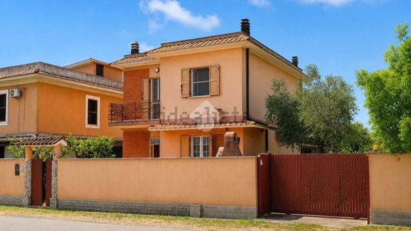 casa indipendente in vendita a San Felice Circeo