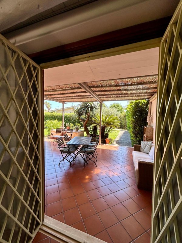 casa indipendente in vendita a San Felice Circeo