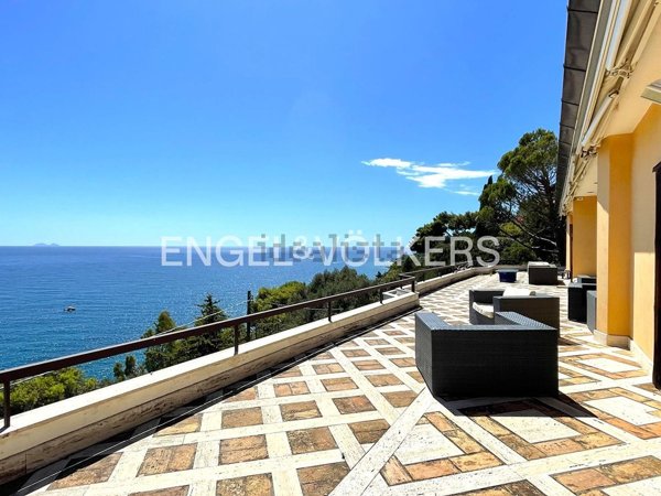 casa indipendente in vendita a San Felice Circeo in zona Punta Rossa