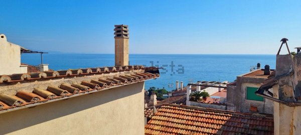 appartamento in vendita a San Felice Circeo