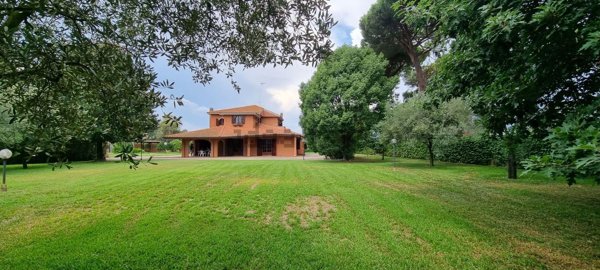 casa indipendente in vendita a San Felice Circeo in zona Borgo Montenero