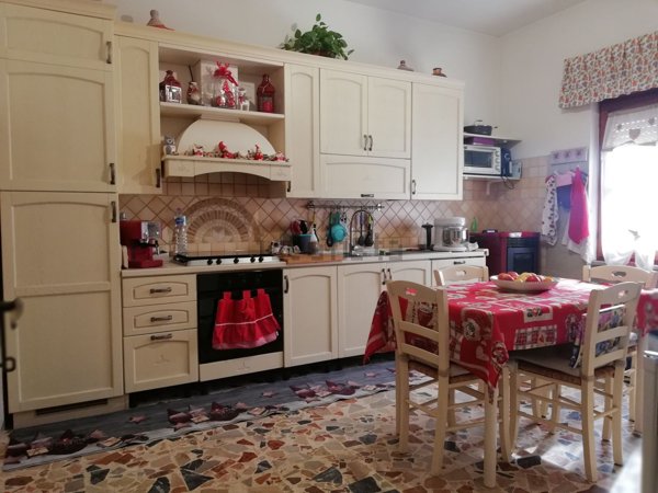 casa indipendente in vendita a San Felice Circeo in zona Borgo Montenero