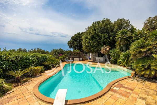 casa indipendente in vendita a San Felice Circeo in zona Punta Rossa
