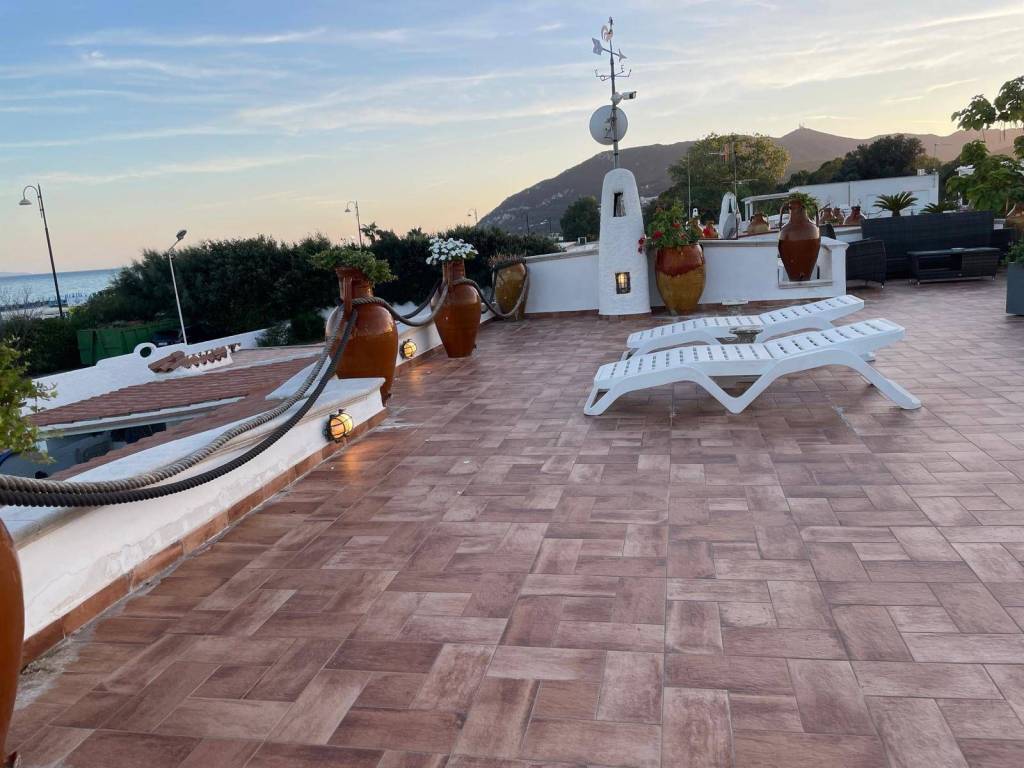 casa indipendente in vendita a San Felice Circeo in zona Torre Olevola