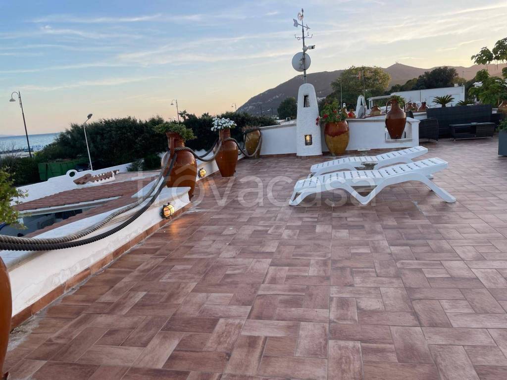 casa indipendente in vendita a San Felice Circeo in zona Torre Olevola