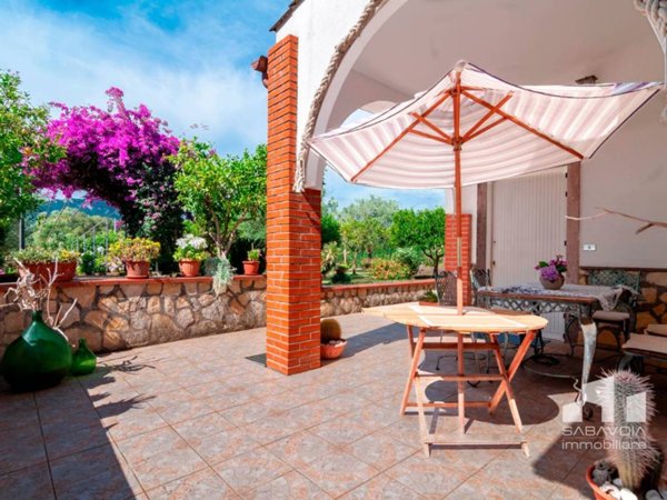 casa indipendente in vendita a San Felice Circeo in zona Mezzomonte