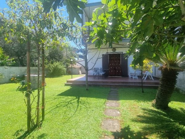 casa indipendente in vendita a San Felice Circeo in zona Torre Olevola