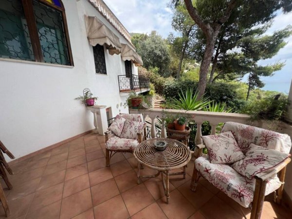 casa indipendente in vendita a San Felice Circeo