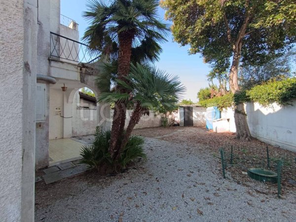 casa indipendente in vendita a San Felice Circeo