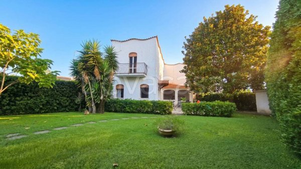 casa indipendente in vendita a San Felice Circeo in zona Torre Olevola