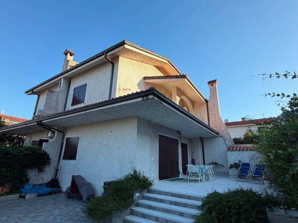 casa indipendente in vendita a San Felice Circeo