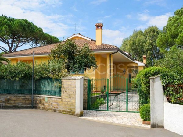 casa indipendente in vendita a San Felice Circeo in zona Torre Olevola