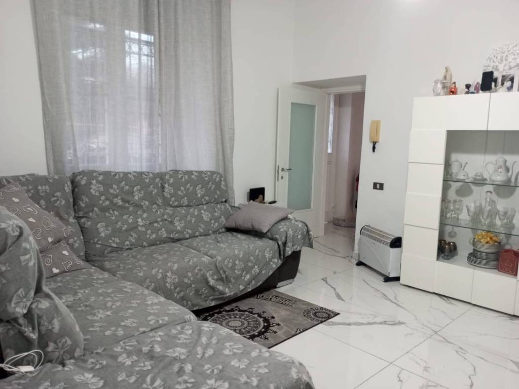 casa indipendente in vendita a Santi Cosma e Damiano