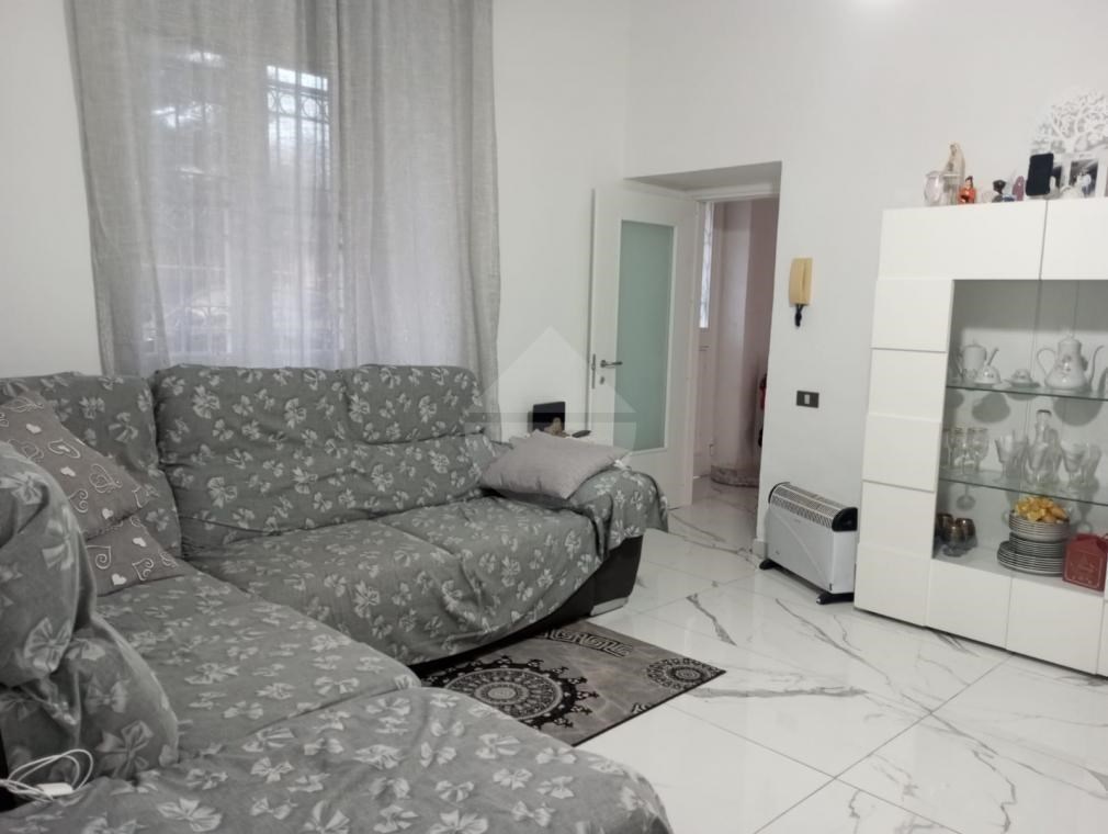 casa indipendente in vendita a Santi Cosma e Damiano