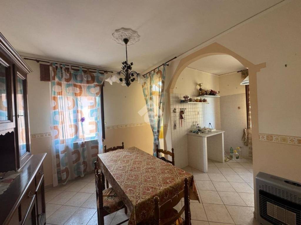 appartamento in vendita a Santi Cosma e Damiano