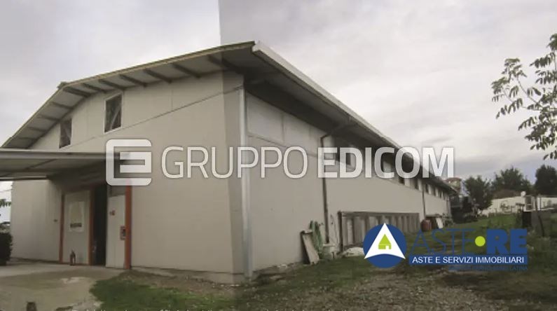 terreno agricolo in vendita a Santi Cosma e Damiano