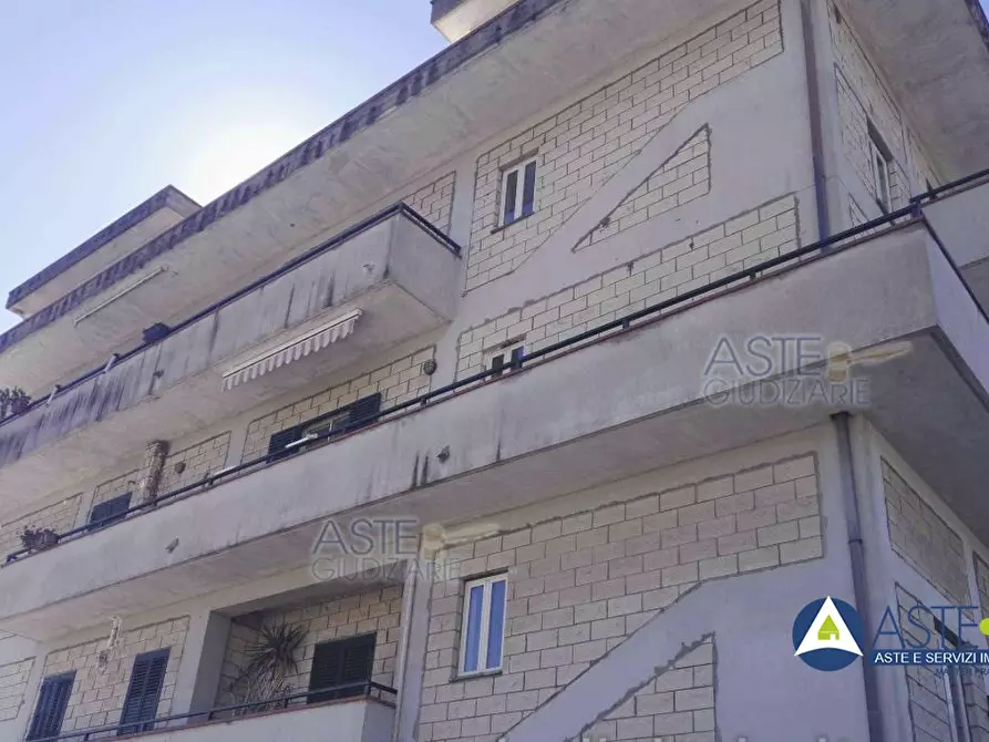 appartamento in vendita a Santi Cosma e Damiano