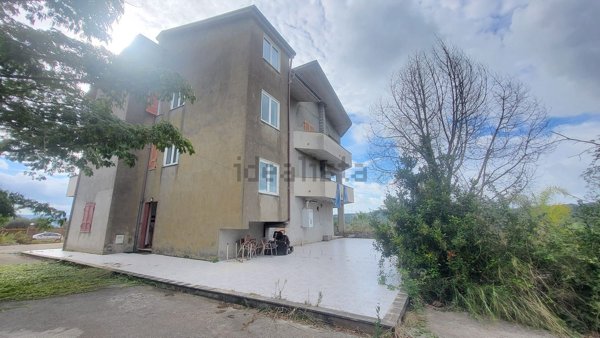 appartamento in vendita a Santi Cosma e Damiano