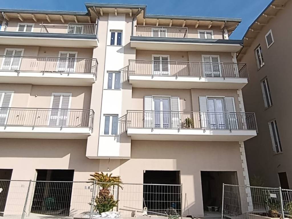 appartamento in vendita a Santi Cosma e Damiano