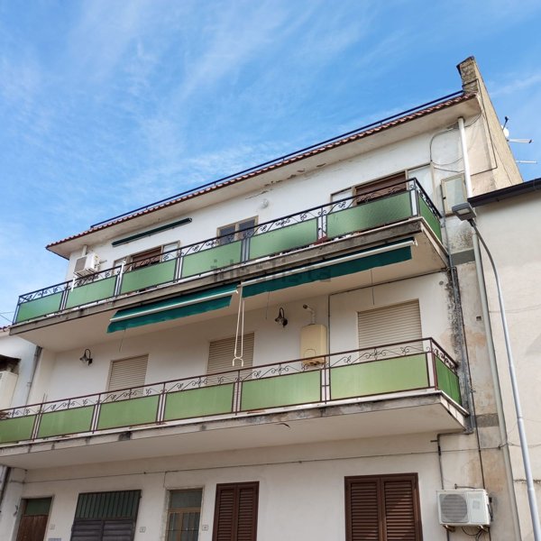 appartamento in vendita a Santi Cosma e Damiano