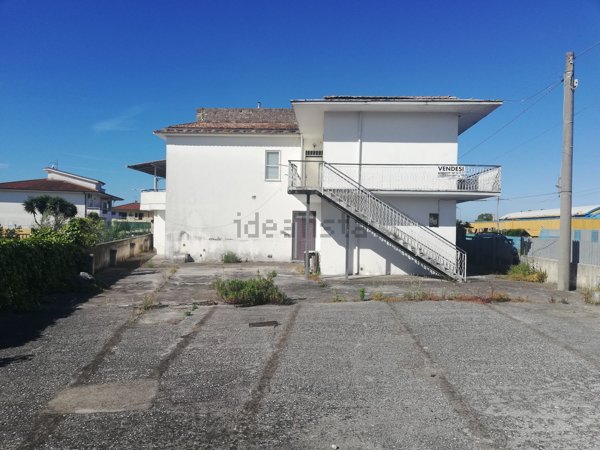 appartamento in vendita a Santi Cosma e Damiano