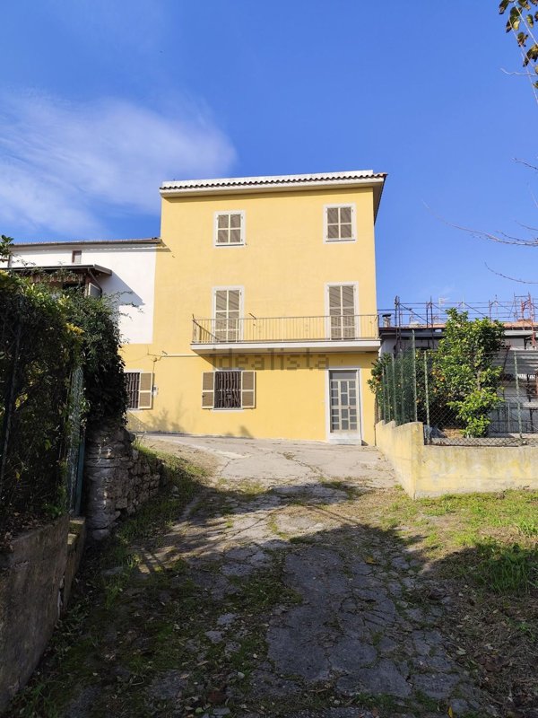 appartamento in vendita a Santi Cosma e Damiano