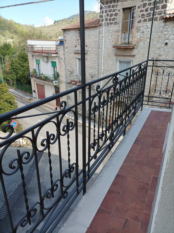 quadrivano in vendita a Santi Cosma e Damiano