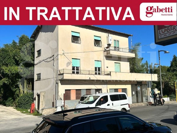 appartamento in vendita a Sermoneta in zona Ponte Nuovo