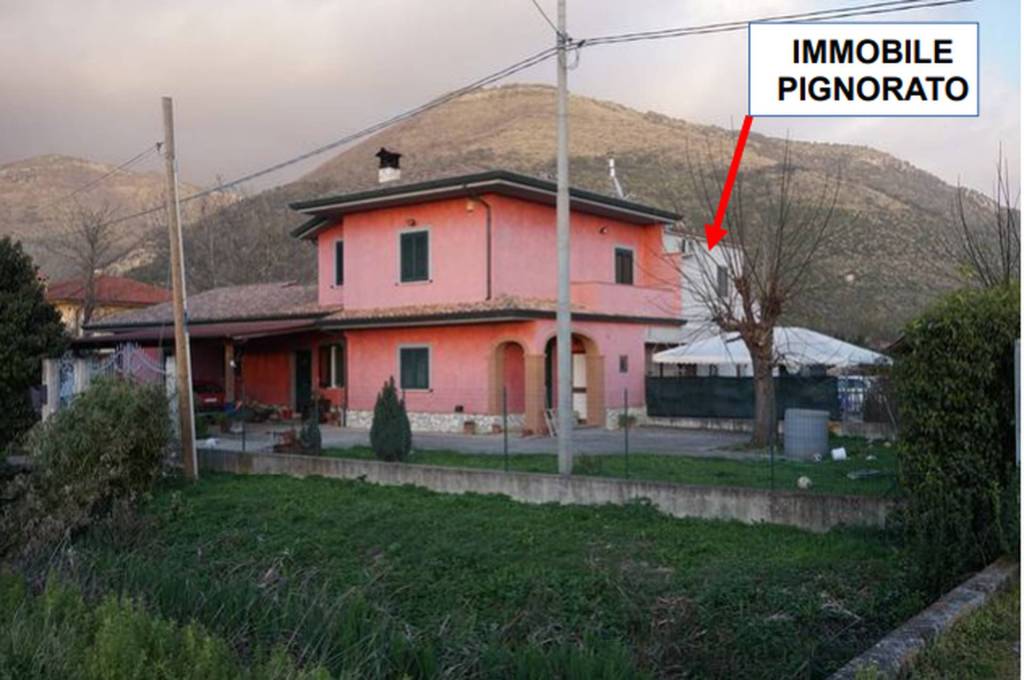 appartamento in vendita a Sermoneta in zona Tufette