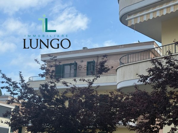 appartamento in vendita a Sermoneta in zona Doganella