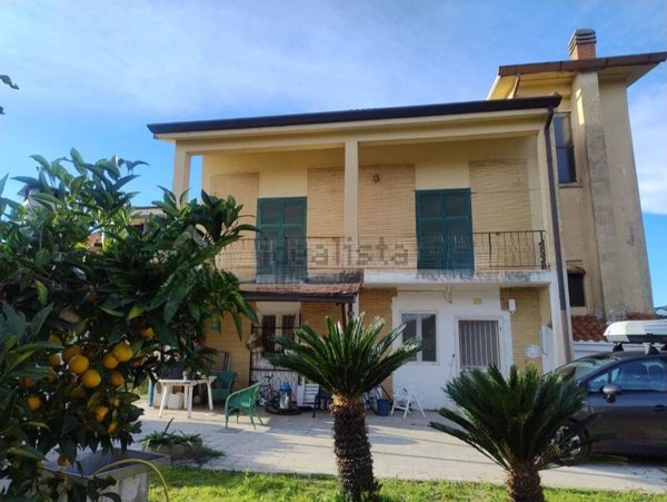 casa indipendente in vendita a Sermoneta in zona Doganella