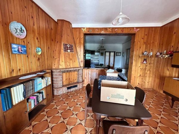 casa indipendente in vendita a Sermoneta in zona Sermoneta Scalo
